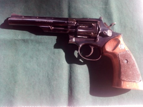    ¡¡VENDIDO!!   

Hola amigos, Vendo por  Un revolver Llama modelo <<Comanche I >> de 6 pulgadas, 20