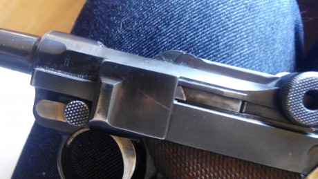Hola a todos me han ofrecido una Luger P08, y me han surgido varias dudas después de verla y leer algunos 21