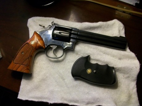 En Madrid, vendo revolver S&W, calibre 32 Mg, 6", modelo 16-4, conocido como K32 Masterpiece, 01