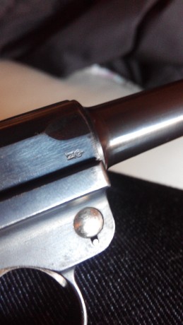 Hola a todos me han ofrecido una Luger P08, y me han surgido varias dudas después de verla y leer algunos 60