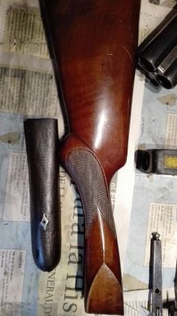 Ola amigos otra vez estoy por aquí en este caso con la escopeta de mi abuelo que me dio este verano he 01