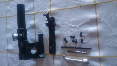 Hola,vendo visor con su montura tipo PU con todos sus accesorios para mosin nagant,el visor no es original,la 02