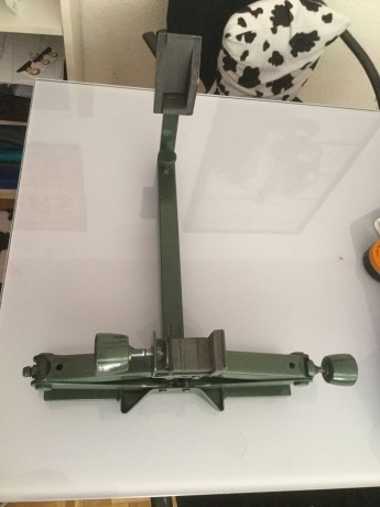 Hola, vendo un banco de tiro válido para arma larga, muy preciso y estable gracias a su peso, portes a 00