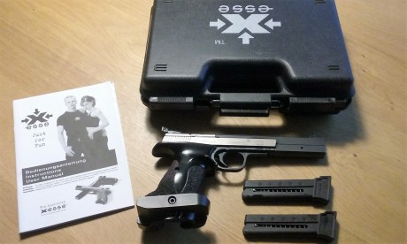 400€ + portes
Hammerli Xesse sport cal 22 en optimo estado, contrapeso original de acero 100 gms. muy 02