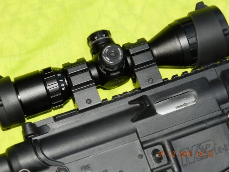 Extraordinaria carabina de asalto SMITH & WESSON MP15MOE casi a estrenar. Dispara tan rápido como 00