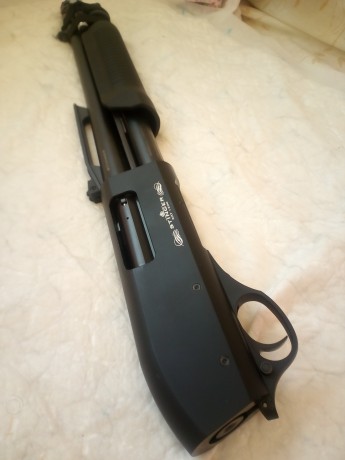 hola,vendo escopeta stinger tactical de 38cm,con culata plegable y otra normal,no ha tirado ni una caja 90