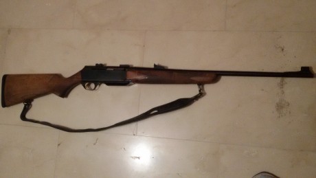 Hola. Pues eso vendo rifle semiautomatico fn calibre 338 modelo bar 2 rifle de caza . tres o cuatro cajas 02