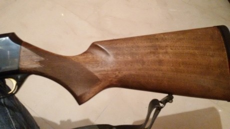 Hola. Pues eso vendo rifle semiautomatico fn calibre 338 modelo bar 2 rifle de caza . tres o cuatro cajas 00