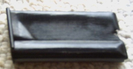   Compro 1 o varios cargadores para carabina TOZ 17 calibre 22  

Existen cargadores de 5 y 10 cartuchos, 00