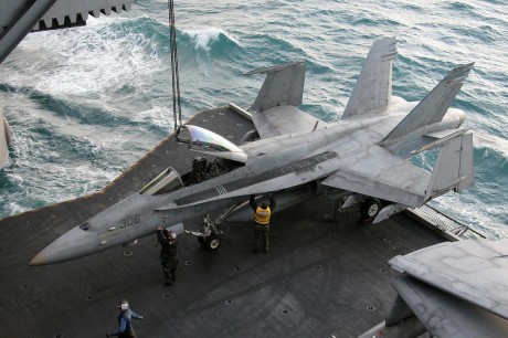 Pues eso, en este hilo pretendo deleitaros como amantes de los aviones de combate que sois muchos, con 131