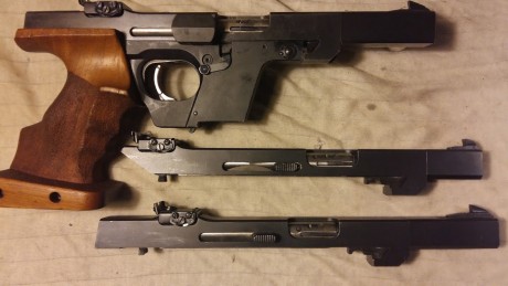 Lo dicho que vendo la Pistola WALTNER modelo GSP con los calibres 32- 22 largo y 22 corto  muy bien cuidada 12