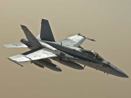 Pues eso, en este hilo pretendo deleitaros como amantes de los aviones de combate que sois muchos, con 12