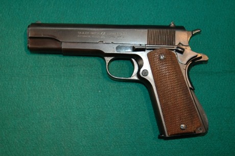 Vendo esta pistola histórica del 9 largo y de 5 pulgadas, fabricada en los años 30. La pistola esta en 01