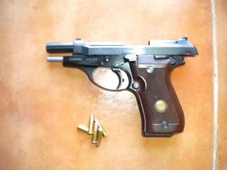 De nuevo en venta. Pistola Beretta Cheetah de calibre 22 LR, en perfecto estado estético y mecánico. Guiada 12
