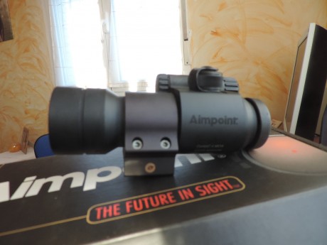 Vendo, visor Aimpoint modelo CompC .Es un visor de alta calidad. Sin apenas uso y siempre en galeria de 01