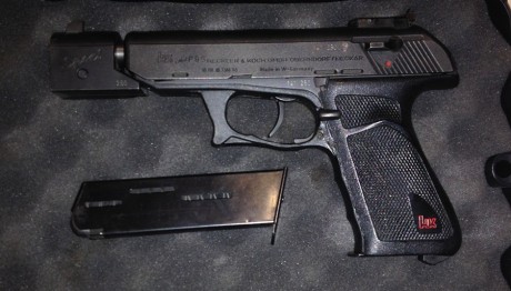 Hola, compraría HK P9S  SPORT en  9MP. 50