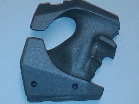 Un compañero del club pone en venta esta empuñadura para pistola libre Morini CM84e talla L. Está en perfecto 00