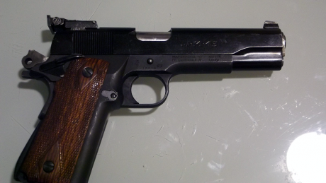 Hola, pues como soy aún de tercera y necesito un arma para subir, pongo en venta esta Para Ordenance, 00