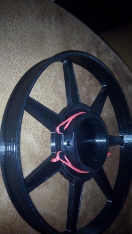 Buenas tardes, 

Vendo ruedas de paralaje de hasta 120mm realizadas en material plástico con impresora 90