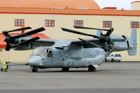 Pues eso, en este hilo pretendo deleitaros como amantes de los aviones de combate que sois muchos, con 92