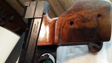 Lo dicho que vendo mi Pistola HAMMERLI, de calibre 22 corto, como se puede ver en las fotos esta practicamente 12