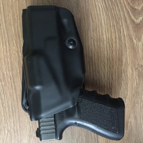 Marca Glock 19 3a Gen
Muy pocos disparos
Guiada con Licencia A
Miras de Tritium
Precio 350€
Arma se encuentra 00