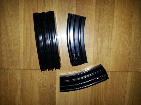 Vendo un lote de 5 cargadores tipo AR15 comprados en NIDEC hace tiempo y SIN USAR

45€ puestos en casa 00