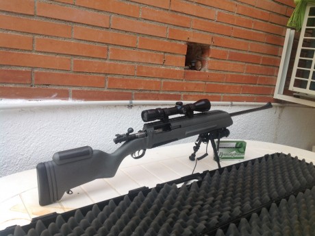 Buenas compañeros. Soy el segundo propietario de este excelente arma el cual fue comprado a un compañero 90
