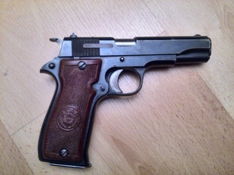 Vendo PISTOLA STAR SUPER S 9 CORTO/380ACP con un cargador ,  estado impecable aceptaria como cambio:  00