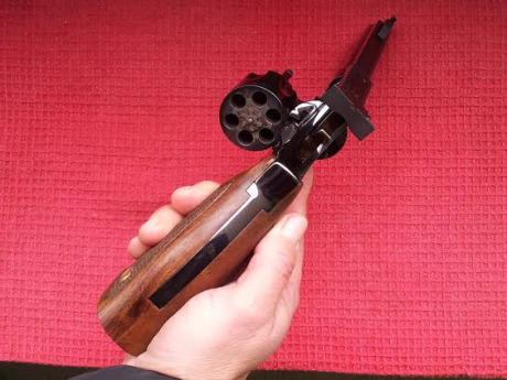 El estado del arma es importante porque mi revolver lleva disparador sobre dimensionado y contrapeso todo 02