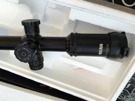Se vende visor  de la prestigiosa casa alemana Akah 10-40x56 comprado hace 6 meses en arminse, con factura 11