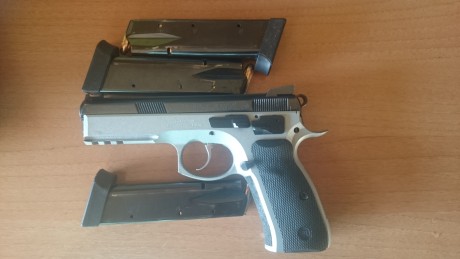 Cz sp01 shadow duotone, con disparador para ipsc,tres cargadores, y maletin completo, pocos disparos,se 01