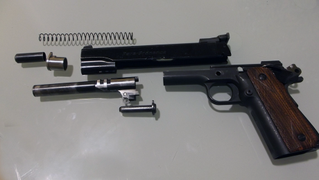Hola, pues como soy aún de tercera y necesito un arma para subir, pongo en venta esta Para Ordenance, 101