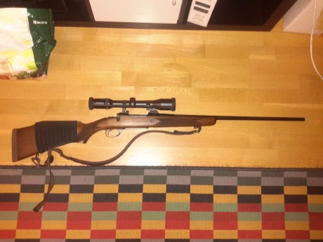 Vendo rifle Santa Bárbara C75 Sniper calibre .308W nuevo, sin usar, con monturas Apel nuevas y visor Swarovski 00