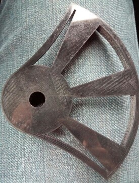 Buenas tardes, 

Vendo ruedas de paralaje de hasta 120mm realizadas en material plástico con impresora 170