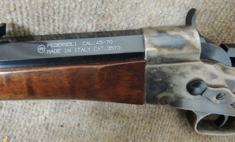 Vendo rifle Rolling Block 45-70 de Pedersoli en excelente estado. El diopter y el tunel están incluidos 01
