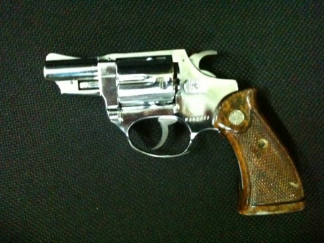 Vendo Revólver ASTRA 2" 38 esp niquelado.
Se adquirió como un capricho. Perfectísimo estado, casi 01