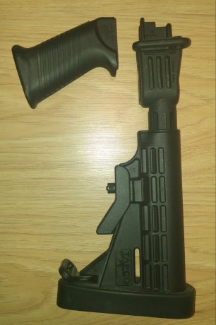 Hola que tal, vendo culata TAPCO INTRAFUSE T6 para escopetas Saiga.
La culata está impoluta, sin un solo 01