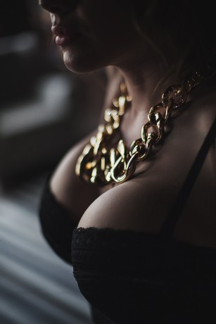 retiro el otro hilo por acumular demasiadas paginas e imágenes de señoritas  :mrgreen: 12