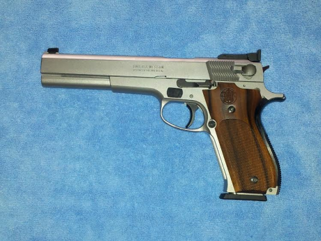 ¡ Hola a todos !

Pues al final me he decidido y pongo a la venta mi Smith & Wesson 952 Performance 00
