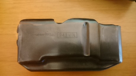 Vendo rifle Remington semiautomático calibre 243 win.
Un rifle caprichoso
Cañón de 56cm.
Agrupación submoa 11