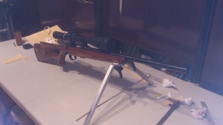 Hola.

  Pongo a la venta esta Carabina, CZ Thombhole 455 Varmint, visor Tasco Target Varmint, 10-40x50 02