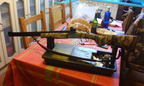 Rifle combinado marca italiana Fair....calibres 12/76 y 6'5x55....con carril para montar punto rojo.
En 02