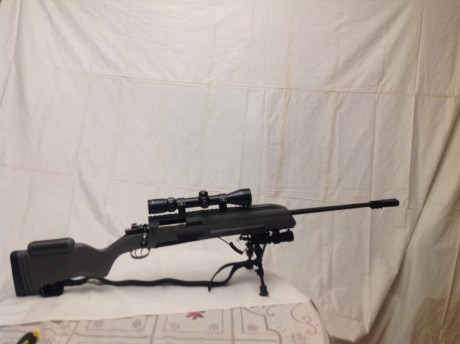 carabina calibre 22 lr , marca HK . modelo 416d , modelo cañon corto , como nuevo muy poco uso , se incluyen 42