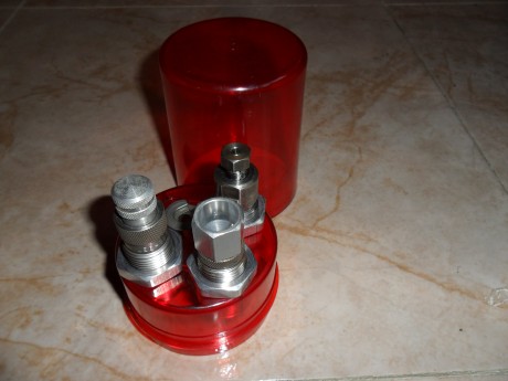 Los vendo por 35€ portes incluidos a la península, el dosificador de pólvora amarillo que no sale en la 01