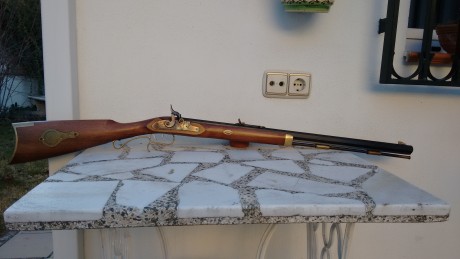 Hola compañeros. 

Pues que pongo a la venta mi Hawken Woodsman que solo lo he usado para cazar. Habrá 02