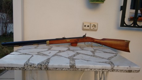 Hola compañeros. 

Pues que pongo a la venta mi Hawken Woodsman que solo lo he usado para cazar. Habrá 01