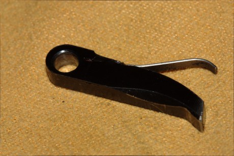 Hola.

Tengo dos revólveres Uberti un "Improved" con armazón forjado y uno en acero inoxidable. 150