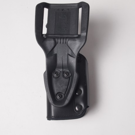 Se vende funda de servicio, nueva, marca GK PRO(Francesa) nivel III para Glock 17, precio 40 Euros, portes 01