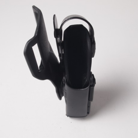 Se vende funda de servicio, nueva, marca GK PRO(Francesa) nivel III para Glock 17, precio 40 Euros, portes 00
